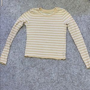 yellow and white striped T-shirt